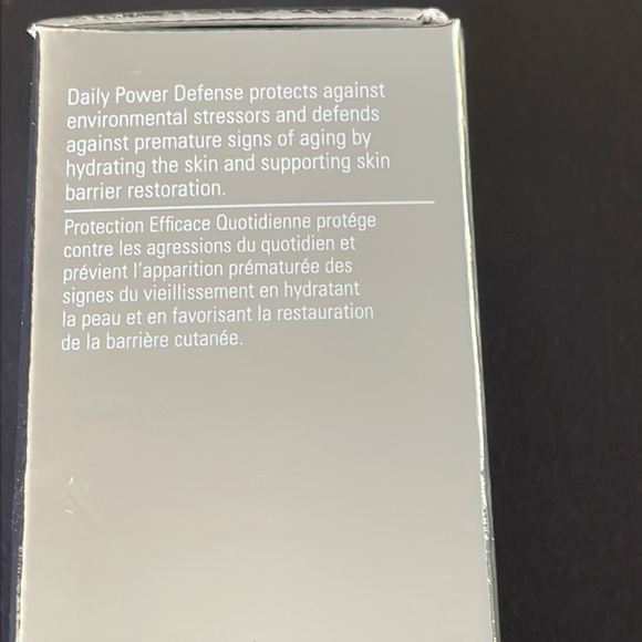 ZO SKIN CARE ZO Daily Power Defense 30ml Medical Grade Skincare Serum - Picture 3 of 7